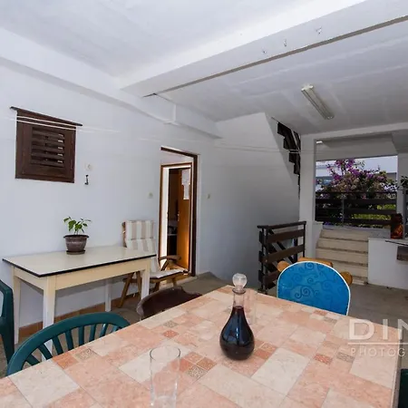 דירה A1 - Large Apt With Big Terrace Balcony & Sea View *